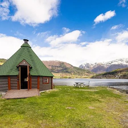 Ulvik Camping *