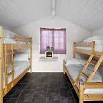 Ulvik Camping * أولفيك