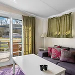 Ulvik Camping مكان تخييم
